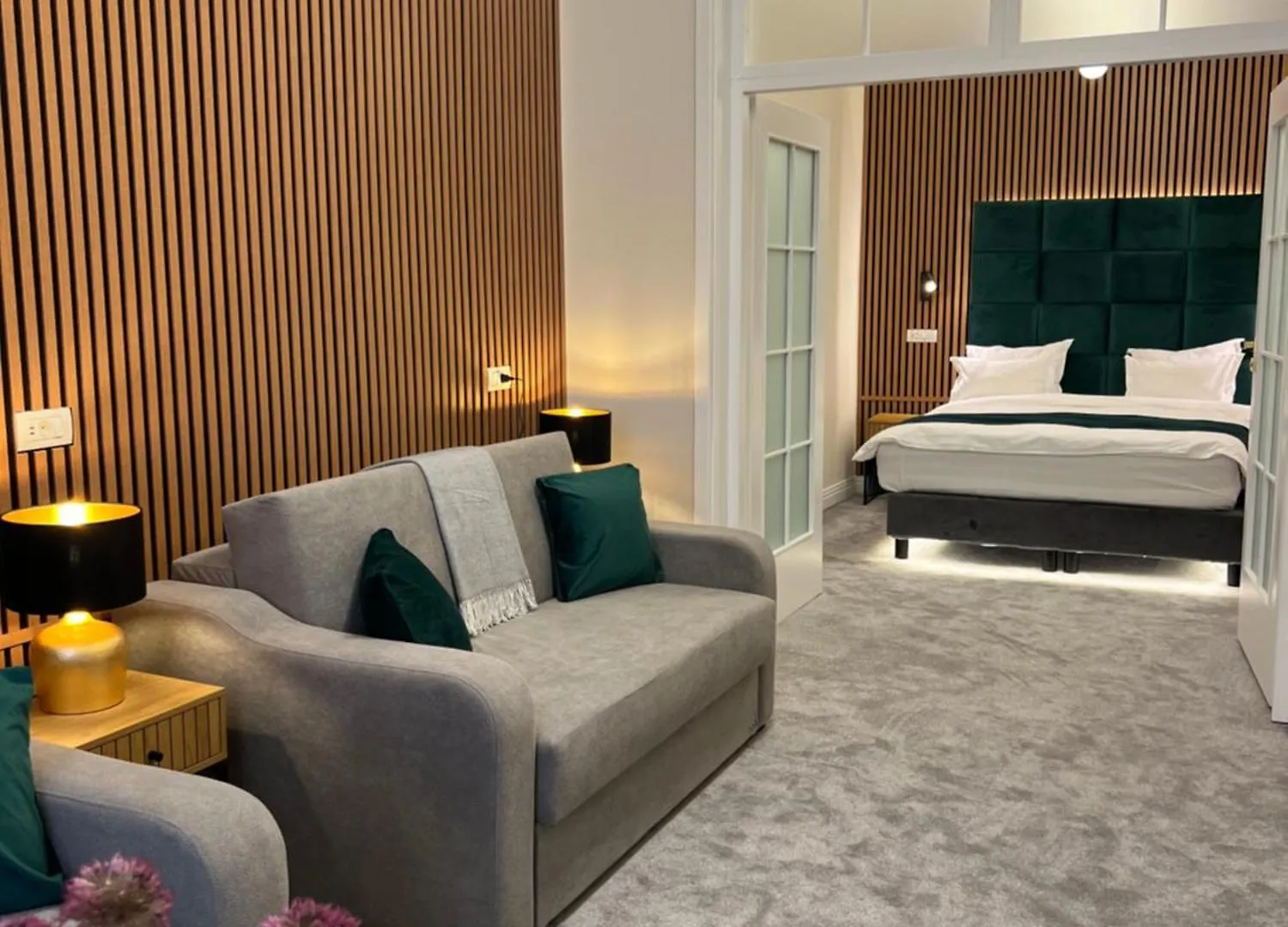 Apartment Deluxe Bucharest Downtown